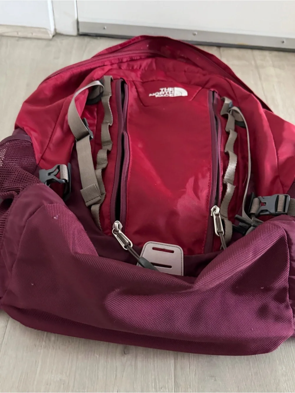 The North Face Big Shot II Red Backpack Hiking Travel School 32L